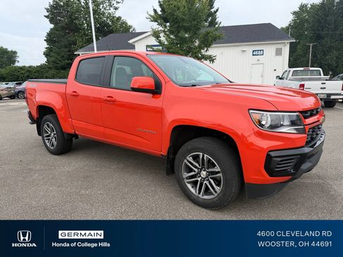 Used 2021 Chevrolet Colorado W/T w/ Custom Special Edition AWD/4WD image 3