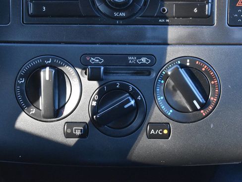 Used 2011 Nissan Versa 1.8 S w/ PWR Plus Pkg image 24