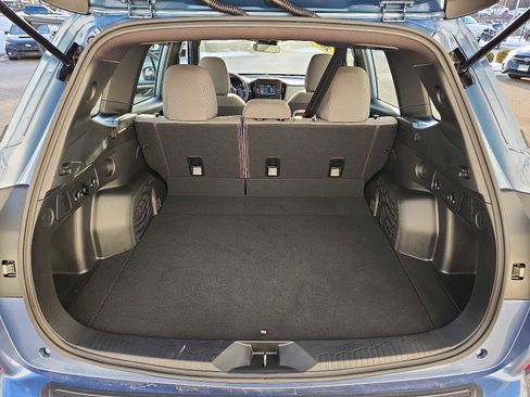 Certified 2025 Subaru Forester image 27