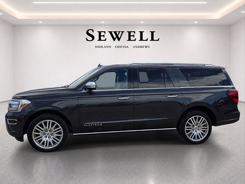 Used 2023 Ford Expedition Max Platinum AWD/4WD image 2