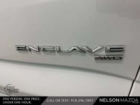 Used 2018 Buick Enclave Avenir w/ Avenir Technology Package image 16