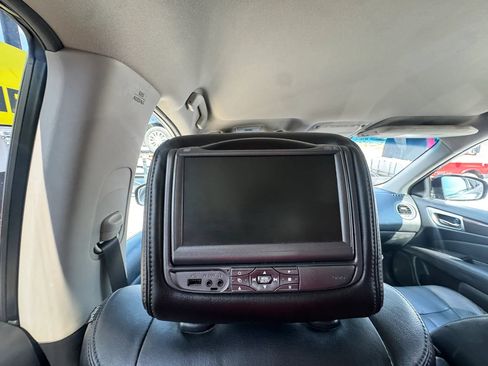 Used 2013 Nissan Pathfinder SL w/ Trailer Tow Pkg AWD/4WD image 28