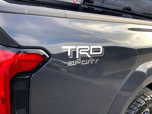Used 2024 Toyota Tacoma TRD Sport RWD image 10
