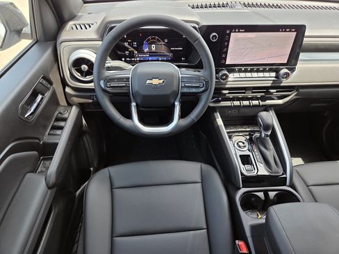 New 2026 Chevrolet Colorado LT w/ LT Convenience Package AWD/4WD image 7
