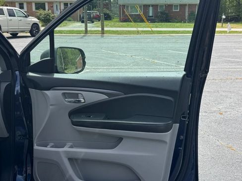 Used 2016 Honda Pilot EX image 20
