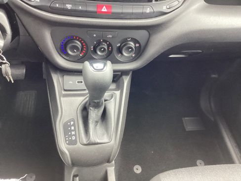 Used 2022 RAM ProMaster City Wagon image 19