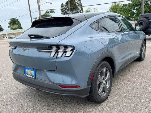 Used 2023 Ford Mustang Mach-E Select w/ Comfort Package Lite AWD/4WD image 3