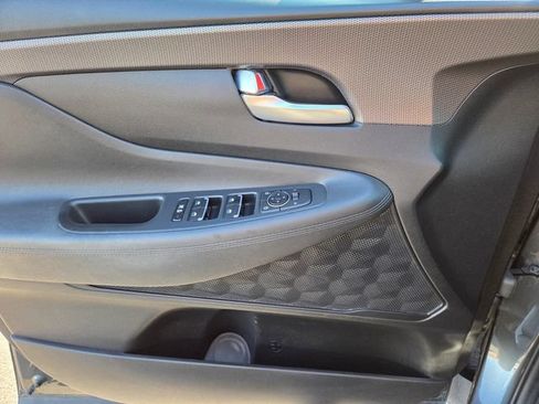 Used 2020 Hyundai Santa Fe SEL AWD/4WD image 17