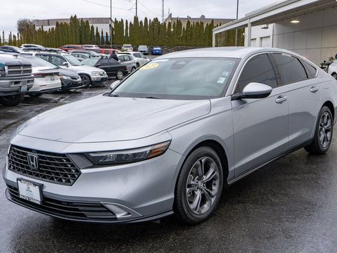 Certified 2023 Honda Accord EX image 6