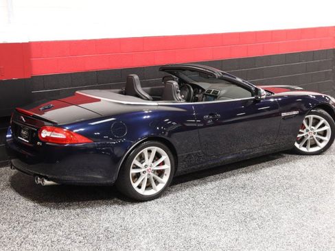 Used 2012 Jaguar XKR R RWD image 9