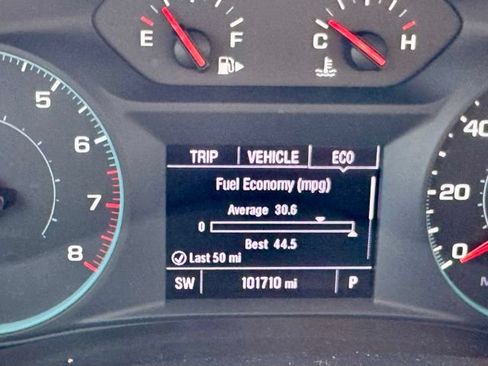 Used 2023 Chevrolet Malibu LT FWD image 14
