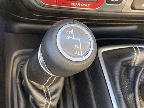 Used 2020 Jeep Wrangler Unlimited Rubicon image 34