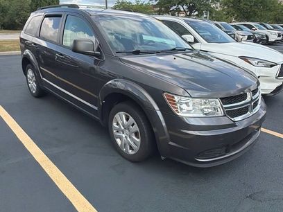 Used 2016 Dodge Journey SE