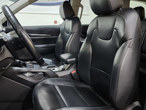 Used 2020 Kia Telluride LX image 14