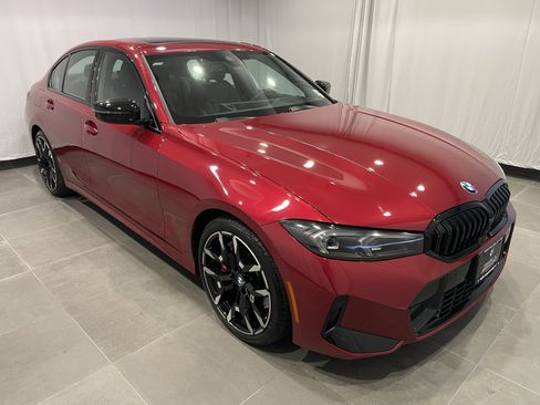 Used 2025 BMW 330i xDrive Sedan w/ M Sport Package image 3