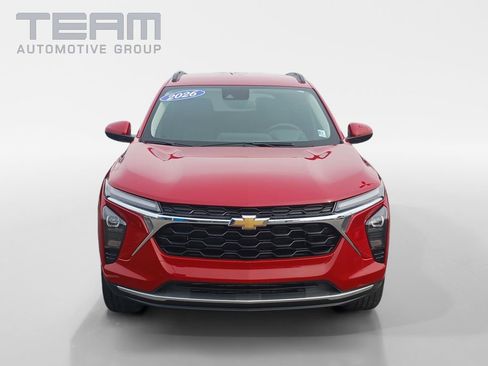 New 2026 Chevrolet Trax LT w/ Driver Confidence Package image 2