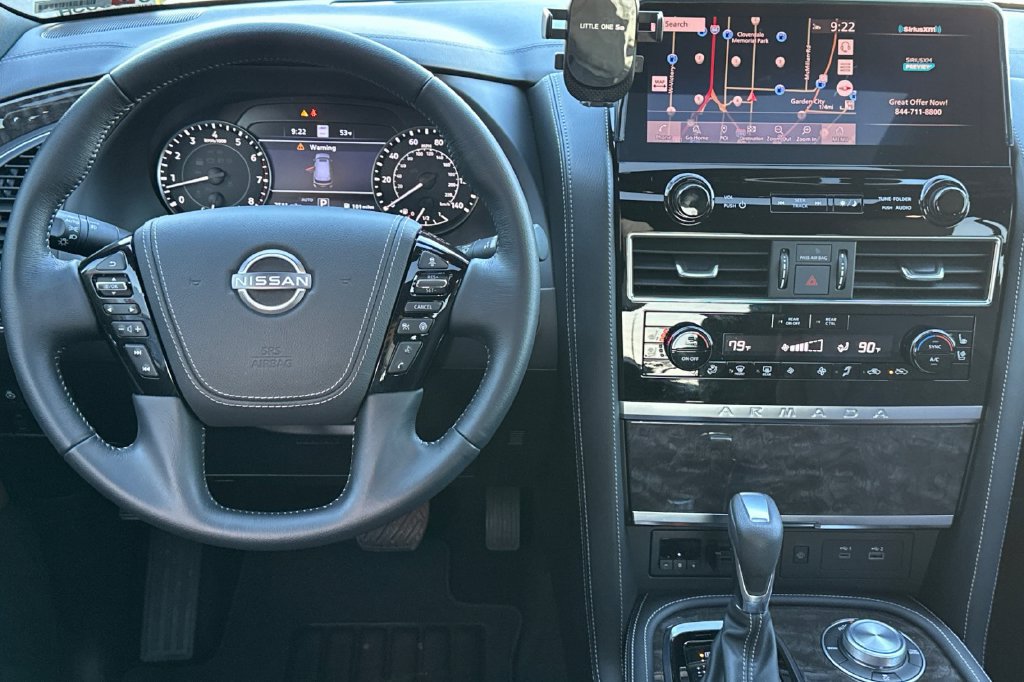 Used 2024 Nissan Armada Platinum w/ Captain's Chairs Package AWD/4WD image 16