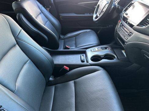 Certified 2023 Honda Ridgeline RTL-E image 32