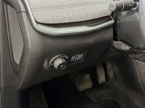 Used 2022 Jeep Compass Latitude image 17