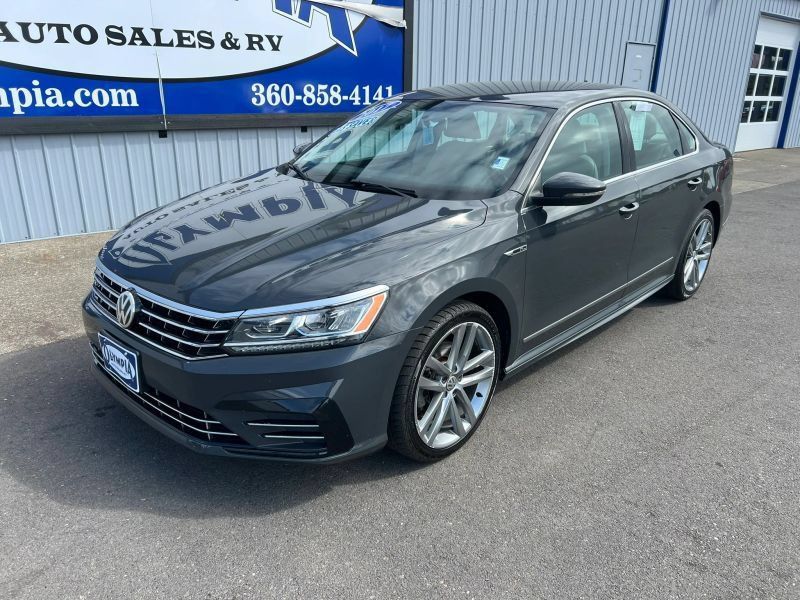 Used 2017 Volkswagen Passat 1.8T R-Line FWD image 3