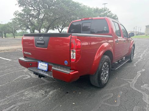 Used 2016 Nissan Frontier Desert Runner RWD image 8