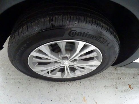 Certified 2022 Buick Envision Preferred image 28