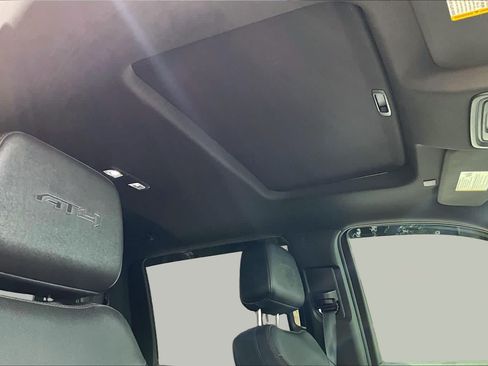 Used 2024 GMC Sierra 2500 AT4 w/ AT4 Premium Plus Package AWD/4WD image 26