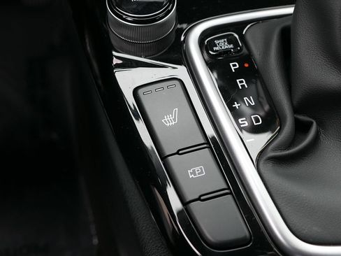 Used 2026 Kia Seltos EX FWD image 22