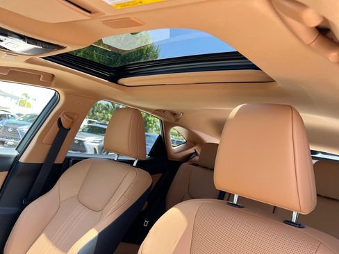 Used 2025 Lexus NX 350h AWD w/ Accessory Package (Z2) image 18