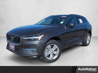 Used 2022 Volvo XC60 B5 Momentum
