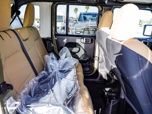 New 2026 Jeep Wrangler Unlimited Sport image 19