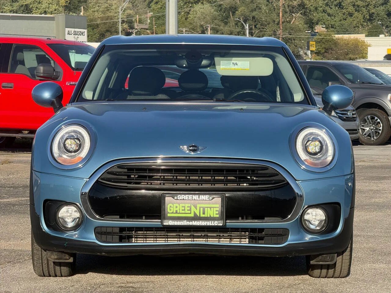 Used 2017 MINI Cooper Clubman ALL4 AWD/4WD image 3