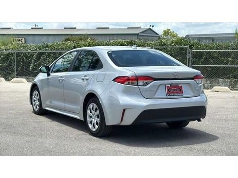 Certified 2024 Toyota Corolla LE FWD image 9