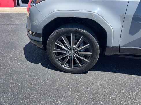 Used 2024 Lexus GX 550 w/ Accessory Package (2T) AWD/4WD image 6