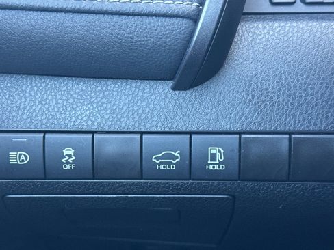 Certified 2023 Toyota Camry SE image 31