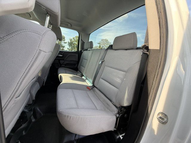 Used 2019 Chevrolet Silverado 2500 W/T AWD/4WD image 8