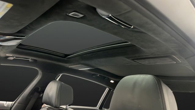 Used 2019 BMW 750i xDrive AWD/4WD image 12