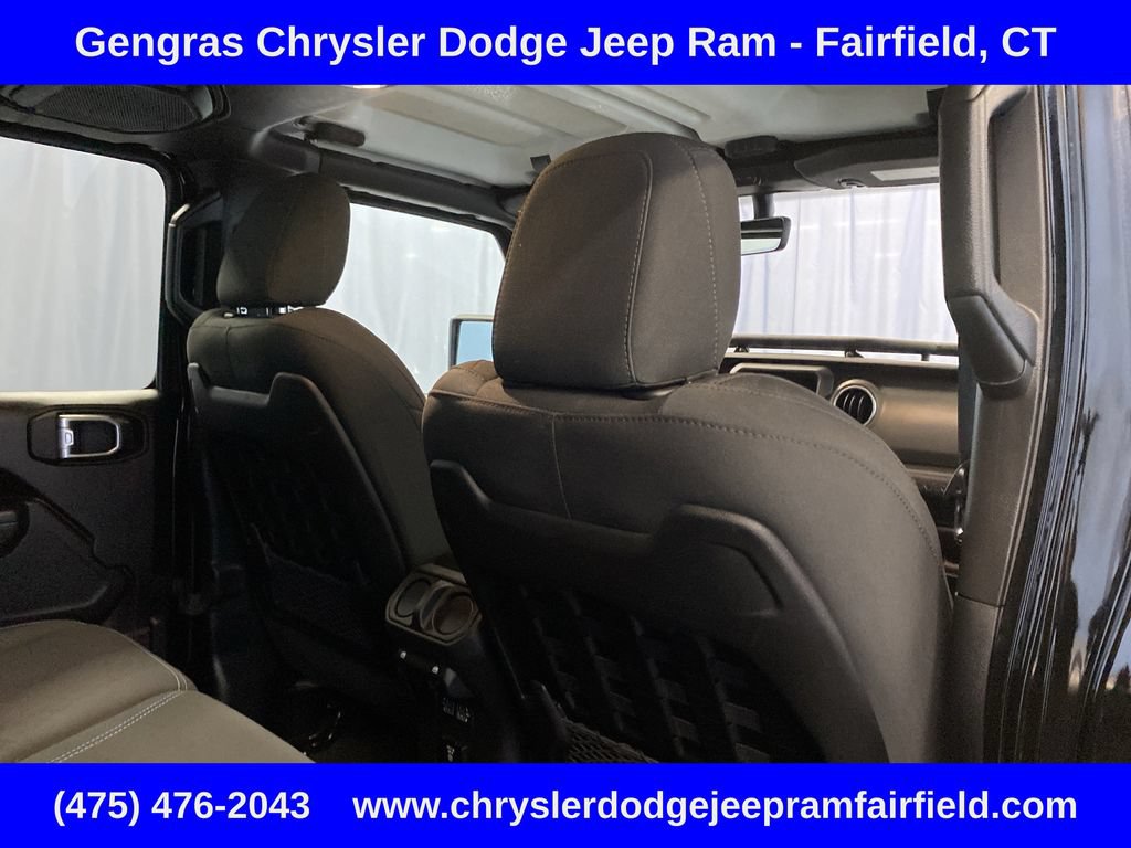 Certified 2022 Jeep Wrangler Unlimited Rubicon 4xe w/ Cold Weather Group AWD/4WD image 38