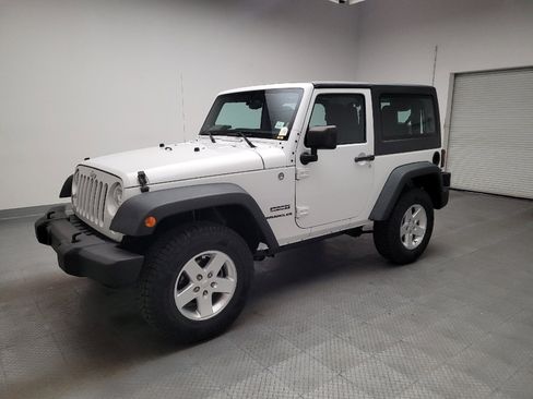 Used 2014 Jeep Wrangler Sport w/ Quick Order Package 24S AWD/4WD image 2