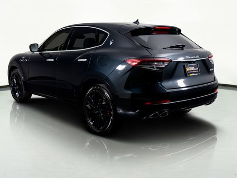 Used 2022 Maserati Levante GT image 16