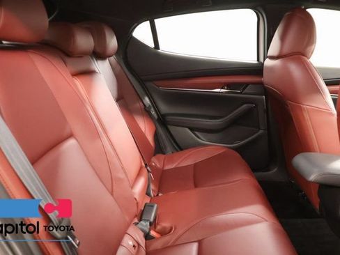 Used 2020 MAZDA MAZDA3 AWD Hatchback w/ Premium Pkg image 30