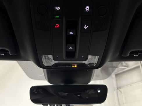 Used 2024 Audi Q3 2.0T Premium Plus w/ Premium Plus Package image 27