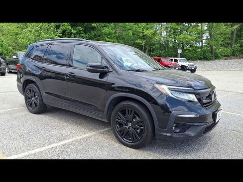 Used 2021 Honda Pilot Black Edition image 2