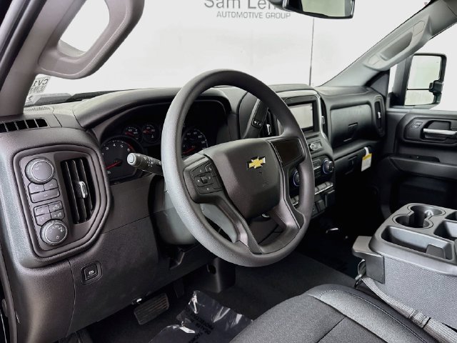 New 2026 Chevrolet Silverado 2500 Custom w/ Custom Value Package AWD/4WD image 11