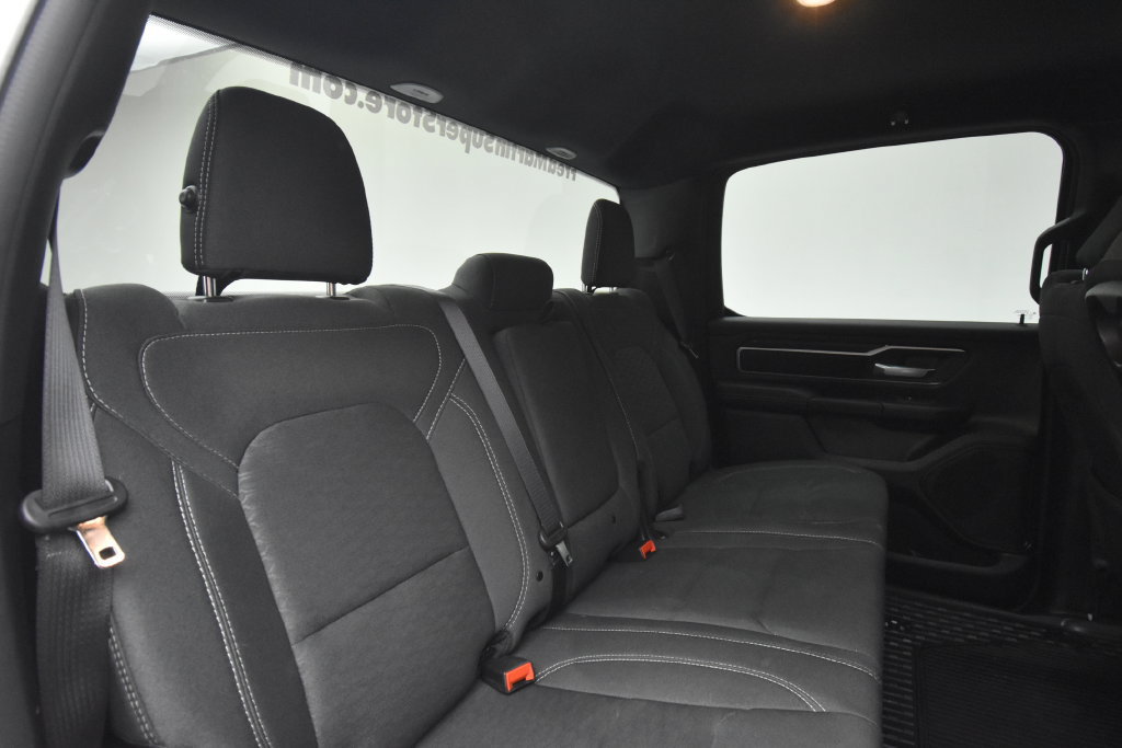 Certified 2025 RAM 1500 Big Horn AWD/4WD image 18