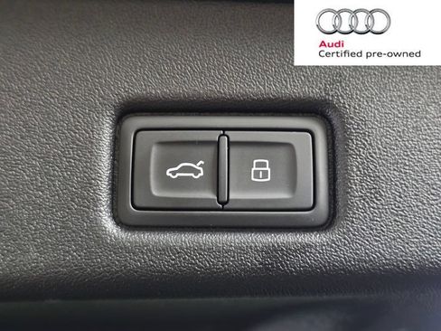 Certified 2025 Audi Q5 Premium Plus w/ Premium Plus AWD/4WD image 10