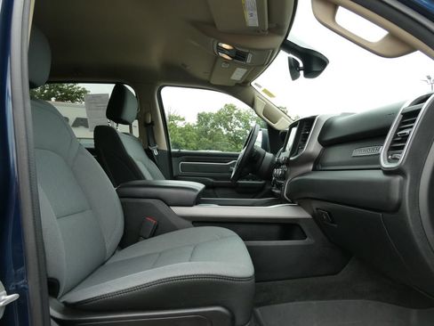 Used 2020 RAM 1500 Big Horn AWD/4WD image 13