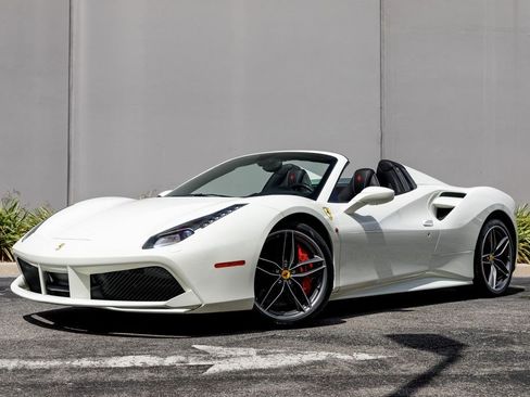 Used 2019 Ferrari 488 Spider RWD image 52