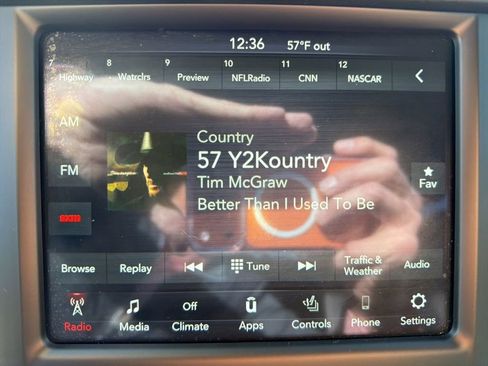 Used 2020 RAM 1500 Laramie image 36