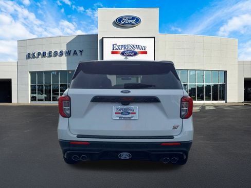 Used 2022 Ford Explorer ST w/ Equipment Group 401A image 7